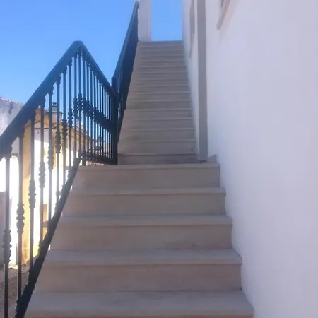 Ti Marquitas Pensjonat Vila de Rei