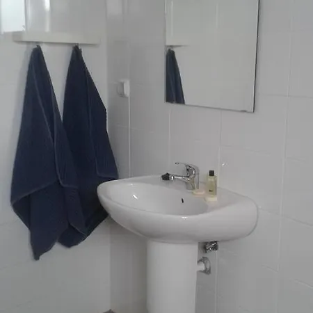 Ti Marquitas Pensjonat Vila de Rei