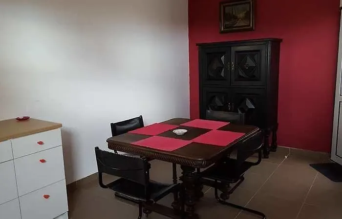 Ti Marquitas Vila de Rei